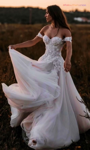 Floral Lace Wedding Dress 3