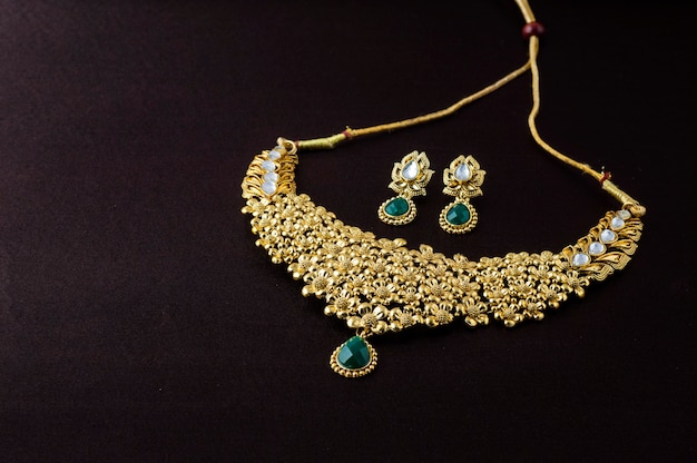 Indian traditional jewellery