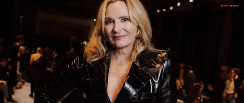 Kim Cattrall Channeled Samantha Jones During A Rare Appearance At Paris Fashion Week