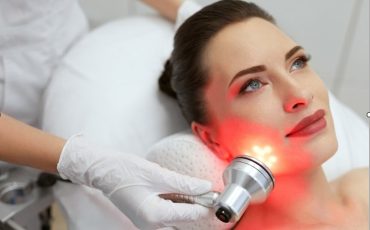 Red Light Therapy For Anti-Aging And Acne