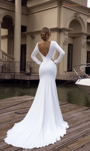 Ultra Simple Long Sleeve Mermaid Wedding Dress 3