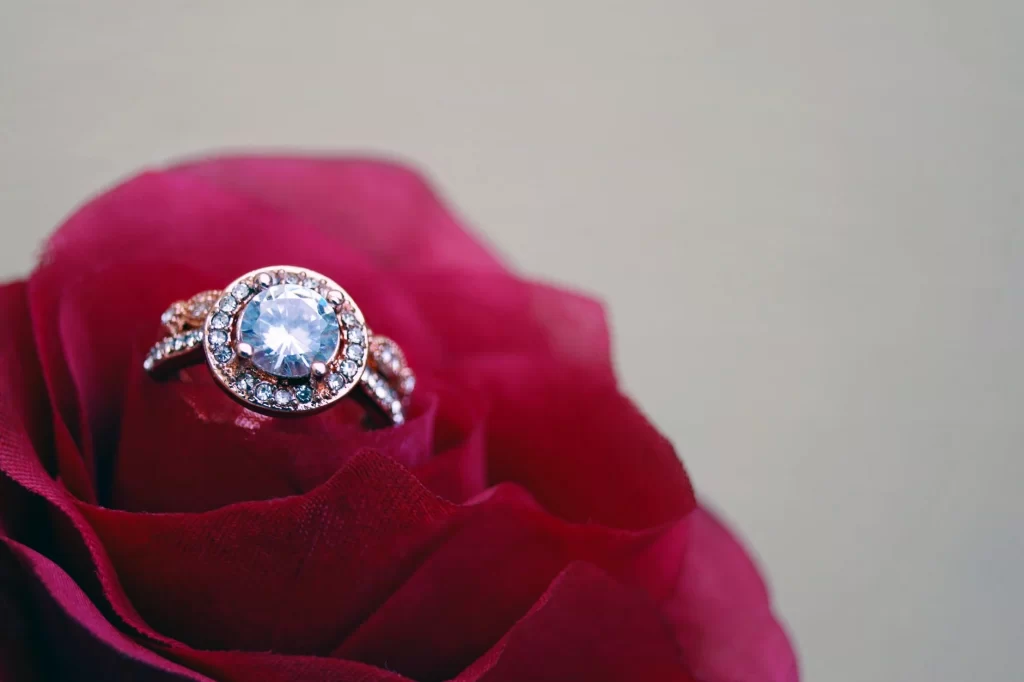 4 Guidelines You Must Follow Before Buying A Diamond Ring